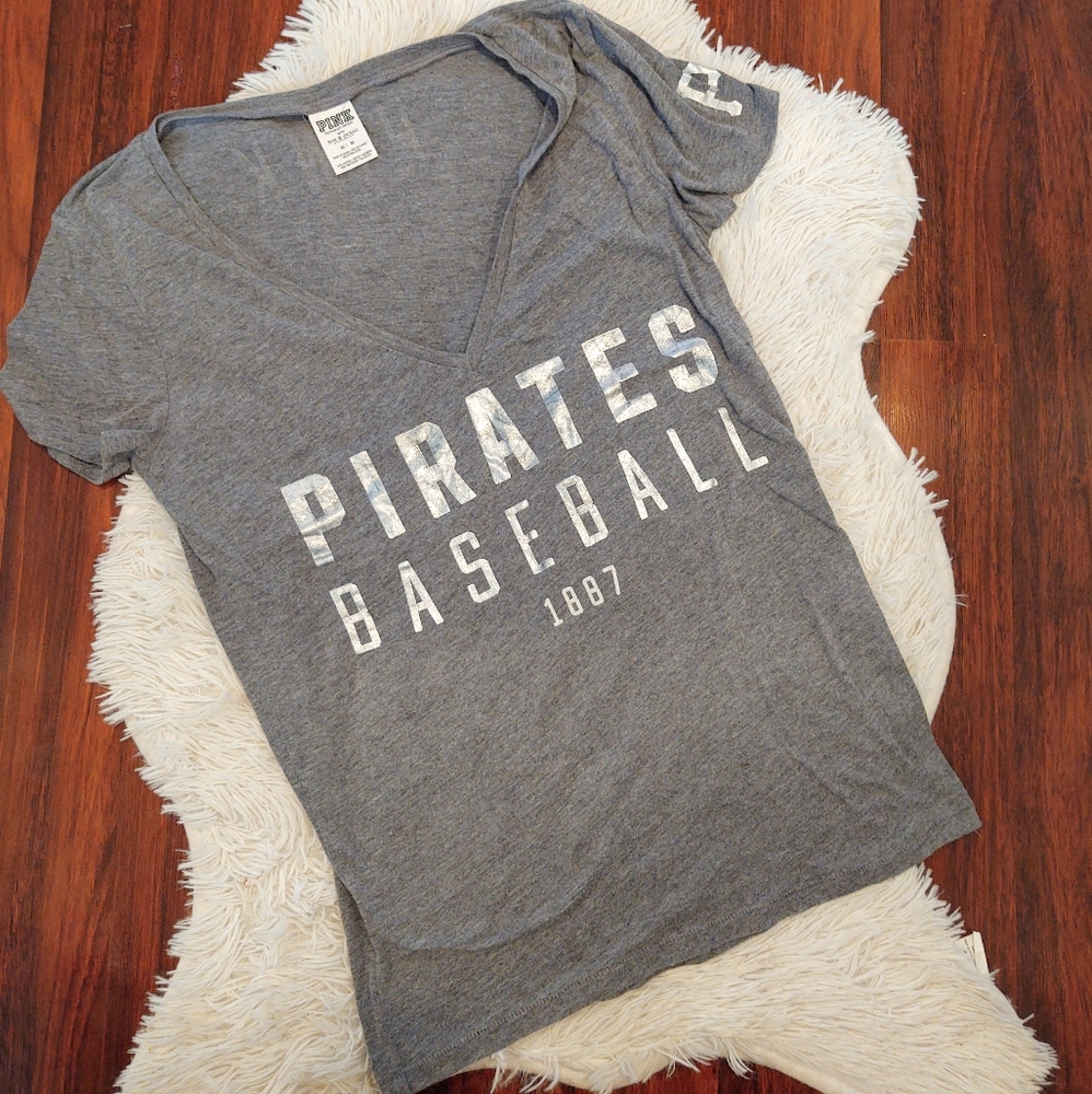 PINK Pittsburgh Pirates V-neck T-shirt Metallic